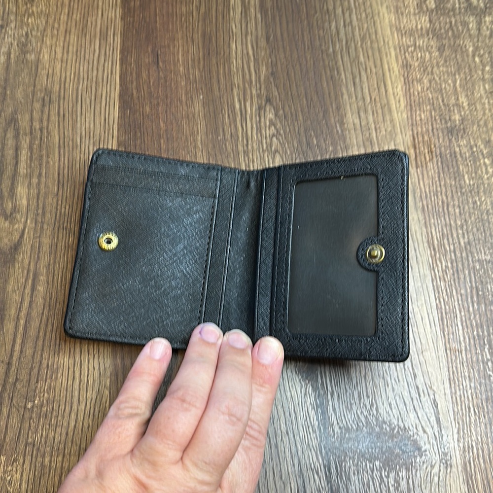 Fossil Shades Of Red Folding Wallet - image 3